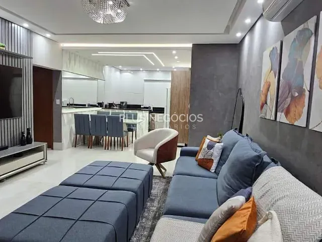 Casa com 200m² 4 quartos e 4 banheiros, à venda, no bairro Cajuru do Sul em Sorocaba