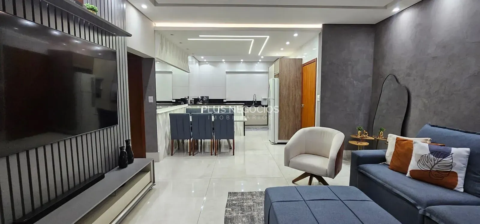 Casa, 4 quartos, 256 m² - Foto 2