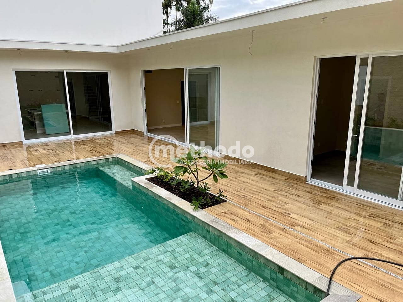 Casa, 4 quartos, 300 m² - Foto 5