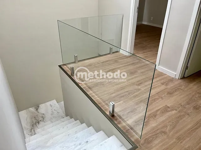 Casa com 490m² 4 quartos e 6 banheiros, à venda, no bairro Joapiranga em Valinhos