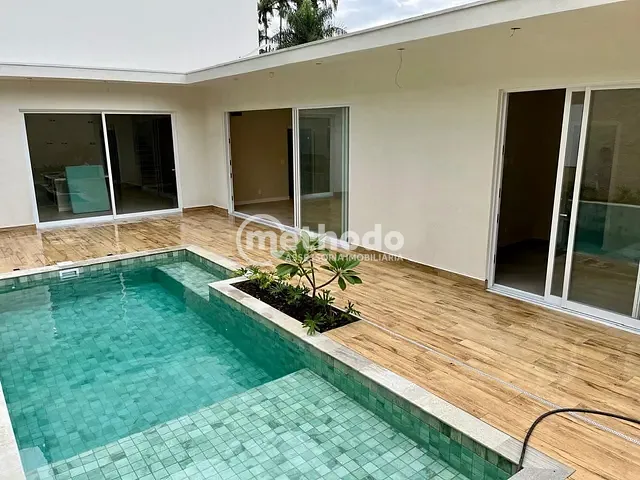 Casa com 490m² 4 quartos e 6 banheiros, à venda, no bairro Joapiranga em Valinhos