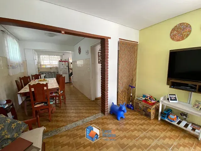 Casa com 367m² 4 quartos e 2 banheiros, à venda, no bairro Jardim Nossa Senhora do Carmo em São Paulo