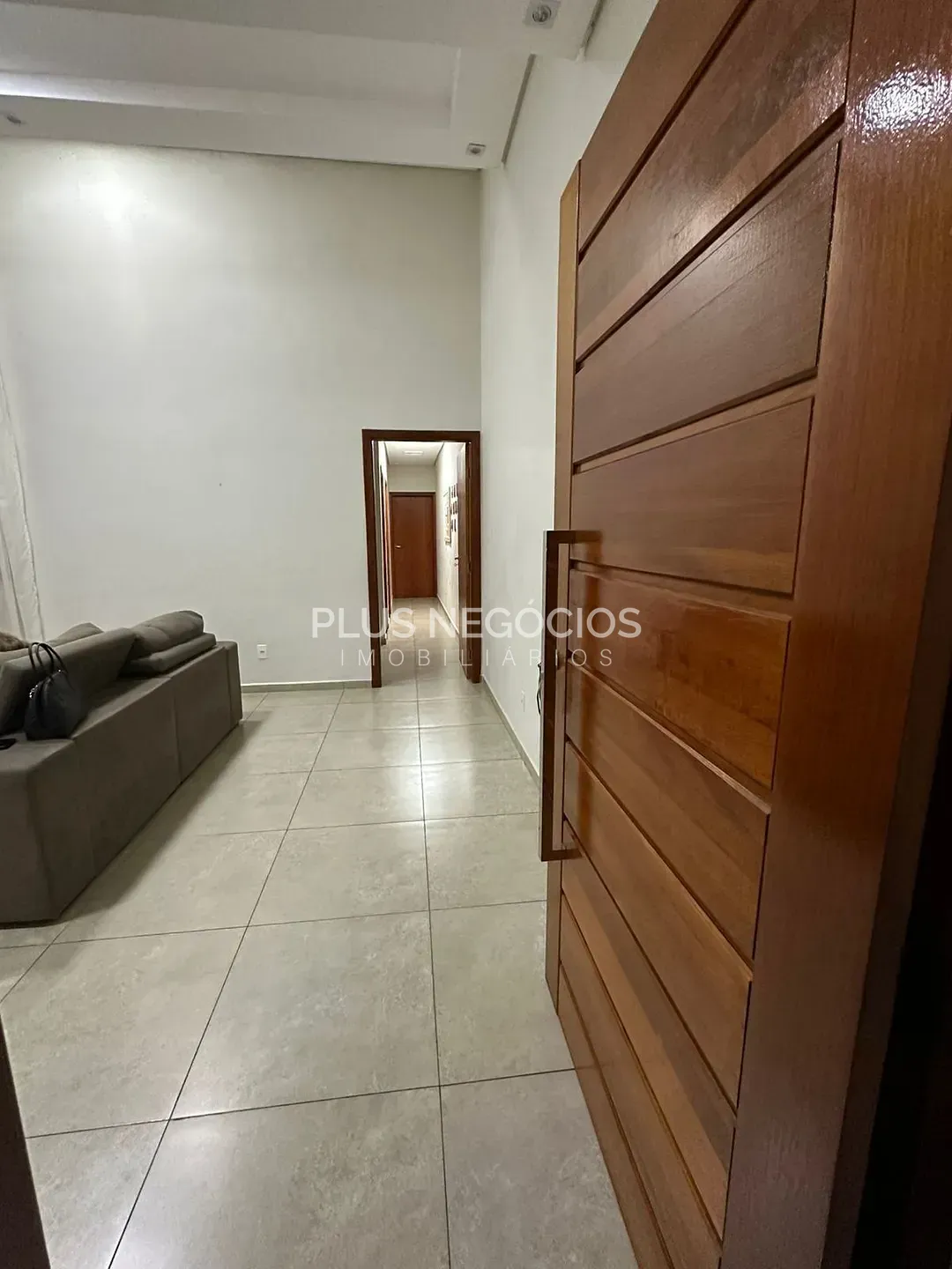 Casa, 3 quartos, 200 m² - Foto 1