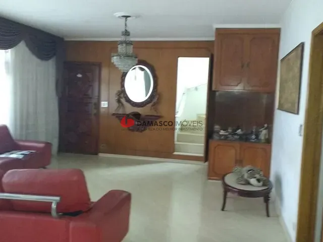 Casa 4 quartos e 5 banheiros, à venda, no bairro Vila Moinho Velho em São Paulo