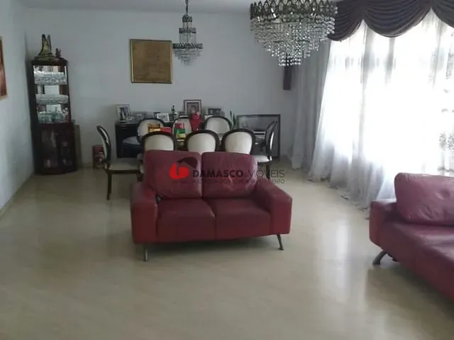 Casa 4 quartos e 5 banheiros, à venda, no bairro Vila Moinho Velho em São Paulo