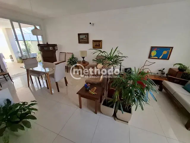Casa com 142m² 3 quartos e 4 banheiros, à venda, no bairro Alto Taquaral em Campinas