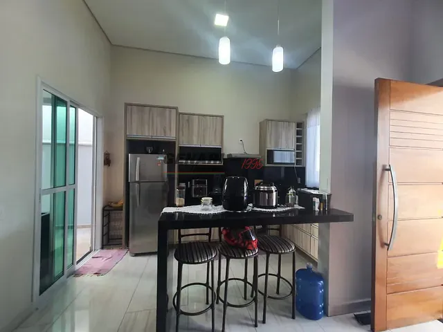 Casa com 150m² 3 quartos e 2 banheiros, à venda ou para alugar, no bairro Jardim Park Real em Indaiatuba