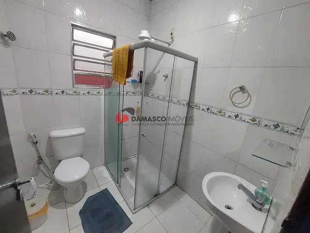 Casa com 250m² 4 quartos e 3 banheiros, à venda, no bairro Parque São Vicente em Mauá