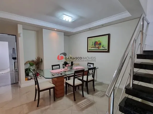 Casa 4 quartos e 4 banheiros, à venda, no bairro Olímpico em São Caetano do Sul