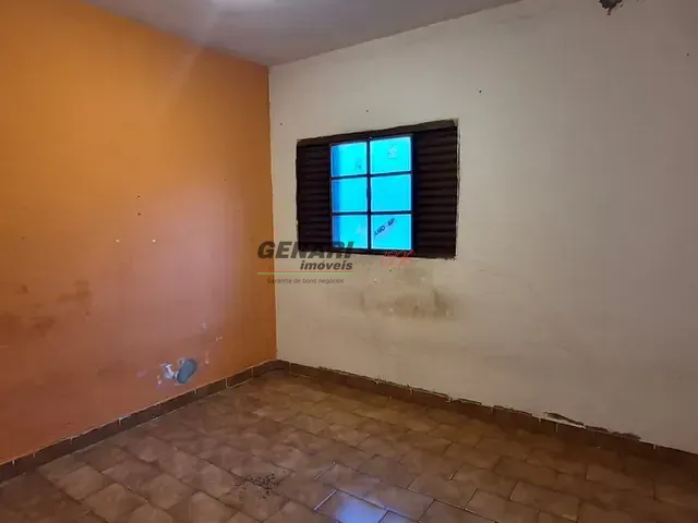 Casa com 250m² 3 quartos e 1 banheiro, à venda, no bairro Jardim Primavera em Indaiatuba