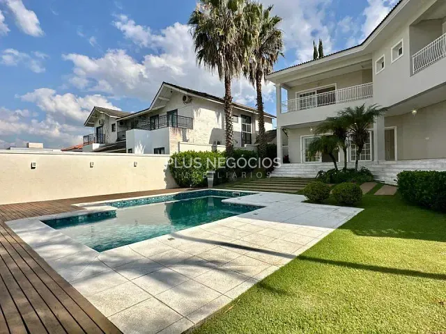 Casa com 1000m² 3 quartos e 5 banheiros, à venda ou para alugar, no bairro Parque Reserva Fazenda Imperial em Sorocaba