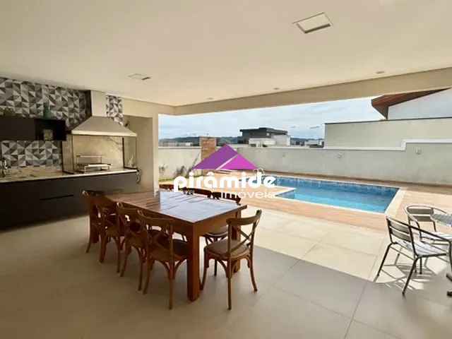 Casa com 601m² 3 quartos e 5 banheiros, à venda, no bairro Urbanova em São José dos Campos