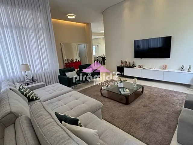 Casa com 601m² 3 quartos e 5 banheiros, à venda, no bairro Urbanova em São José dos Campos