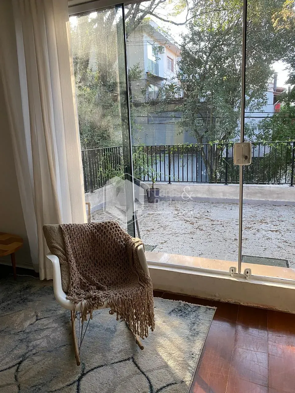 Casa, 4 quartos, 252 m² - Foto 2