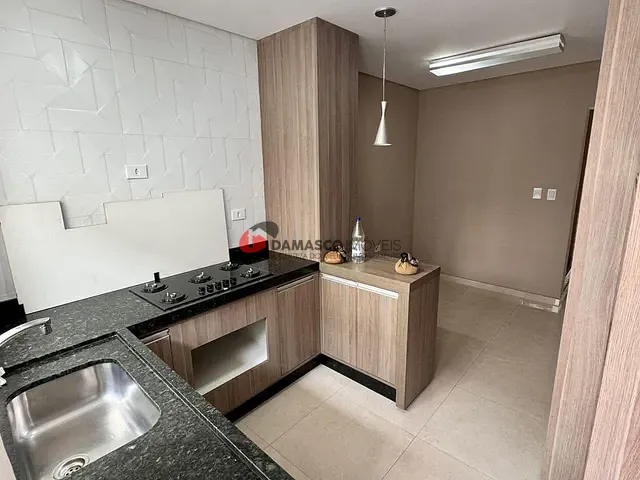 Casa 2 quartos e 1 banheiro, à venda, no bairro Vila Alto de Santo André em Santo André