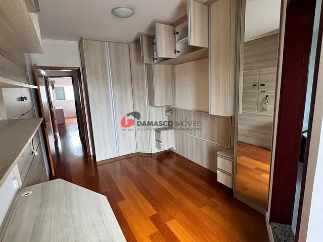 Casa 2 quartos e 1 banheiro, à venda, no bairro Vila Alto de Santo André em Santo André