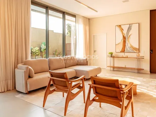 Casa com 1000m² 3 quartos e 5 banheiros, à venda, no bairro Parque Ecoresidencial Fazenda Jequitibá em Sorocaba