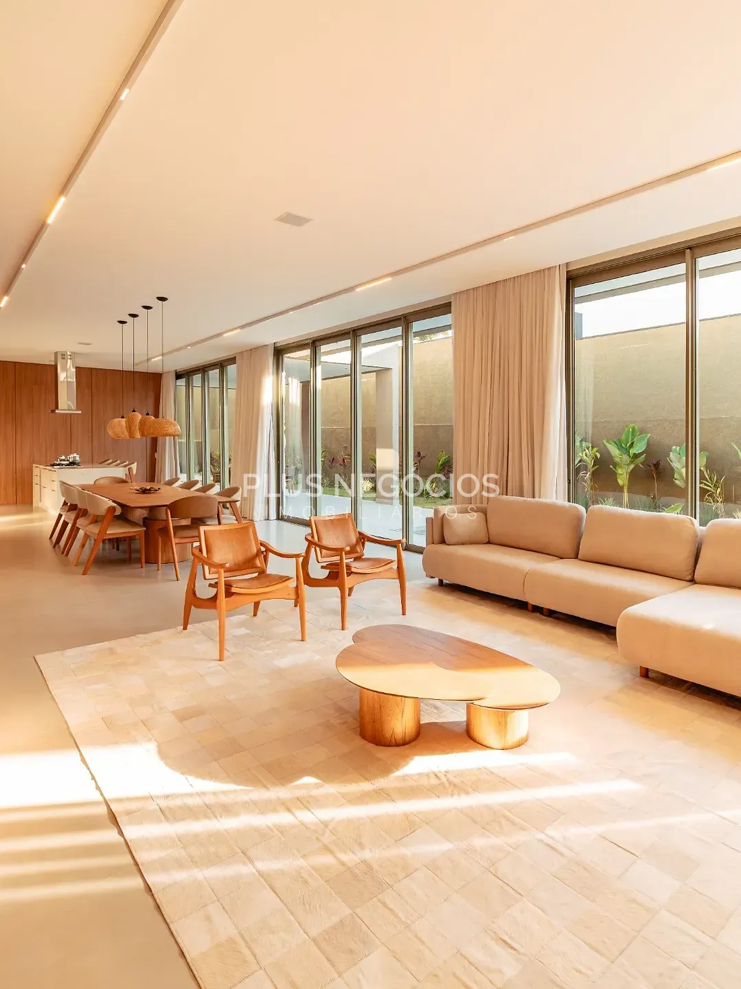 Casa, 3 quartos, 375 m² - Foto 1