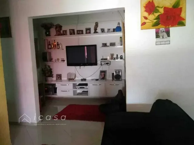 Casa com 250m² 3 quartos e 3 banheiros, à venda, no bairro Parque Residencial Maria Elmira em Caçapava