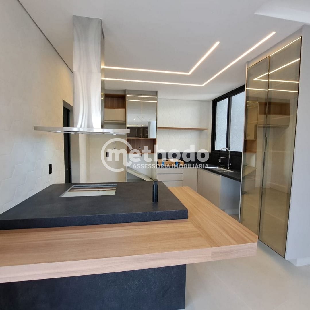 Casa, 4 quartos, 294 m² - Foto 2