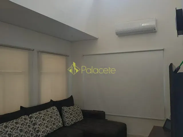 Casa com 250m² 4 quartos e 6 banheiros, à venda, no bairro Piracangaguá em Taubaté
