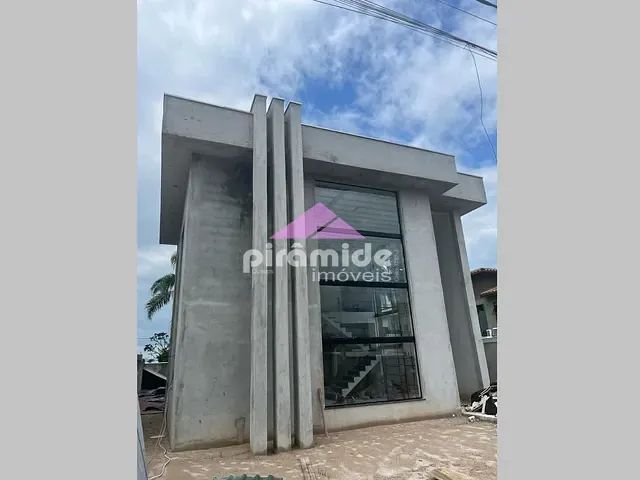 Casa com 360m² 3 quartos e 4 banheiros, à venda, no bairro Massaguaçu em Caraguatatuba