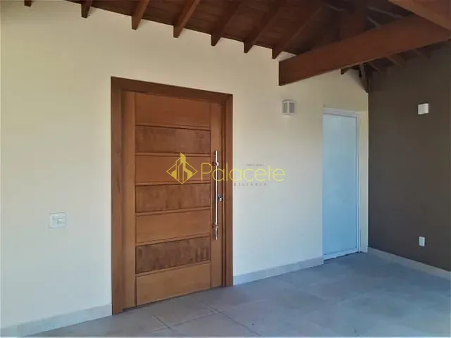 Casa com 373m² 3 quartos e 4 banheiros, à venda, no bairro Parque São Luís em Taubaté