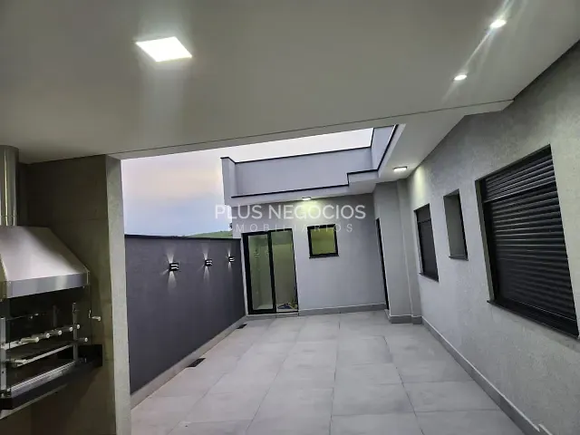 Casa com 202m² 3 quartos e 3 banheiros, à venda, no bairro Wanel Ville em Sorocaba