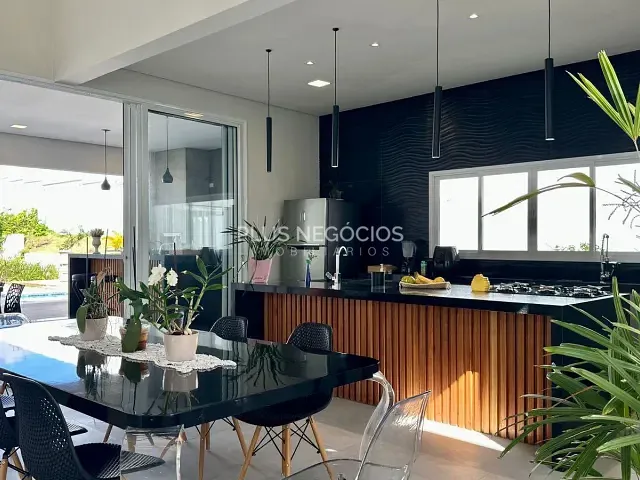 Casa 3 quartos e 7 banheiros, à venda, no bairro Parque Ecoresidencial Fazenda Jequitibá em Sorocaba