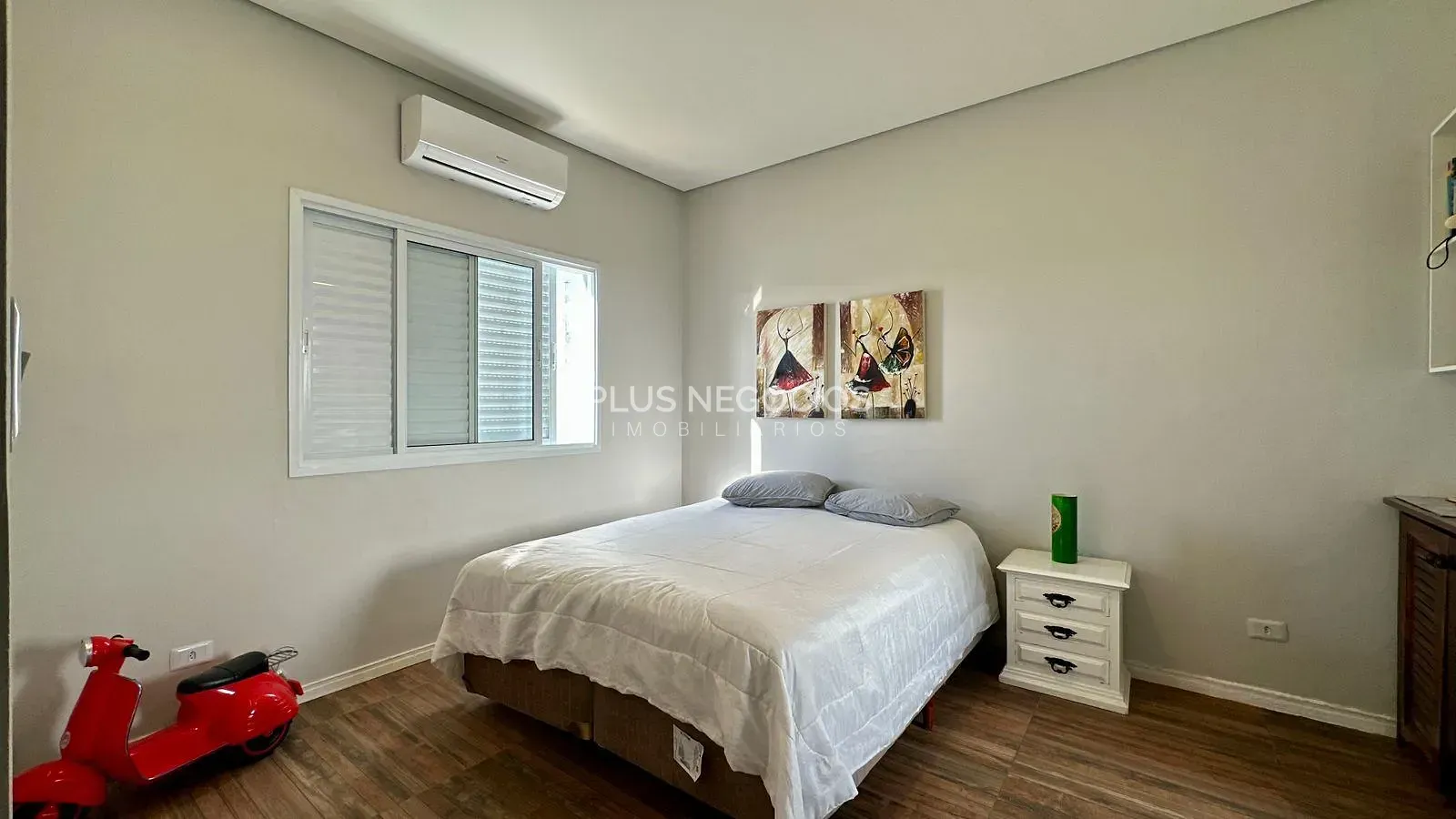 Casa, 3 quartos, 330 m² - Foto 35
