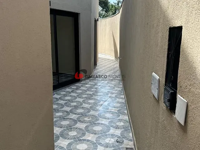 Casa com 129m² 2 quartos e 3 banheiros, à venda, no bairro Olímpico em São Caetano do Sul