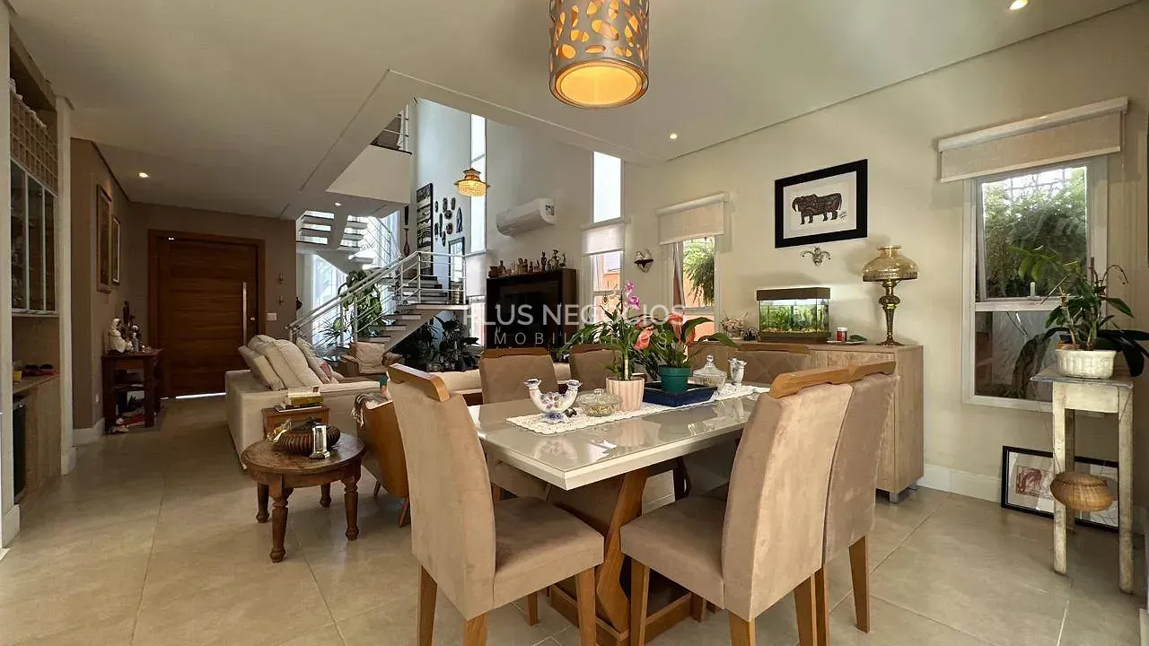 Casa, 3 quartos, 261 m² - Foto 6