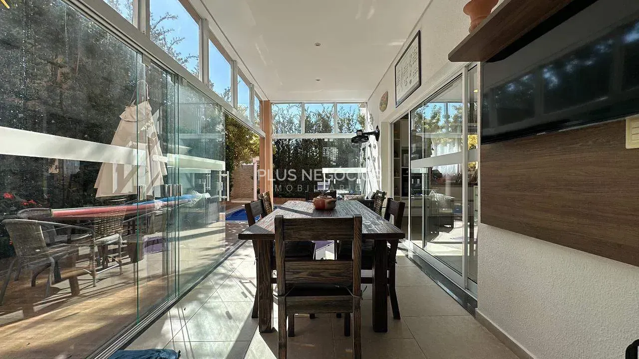 Casa, 3 quartos, 261 m² - Foto 14