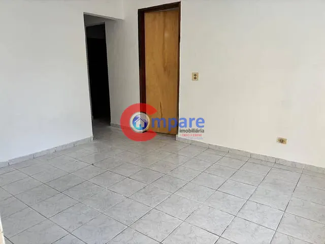 Casa 2 quartos e 1 banheiro, à venda, no bairro Jardim Las Vegas em Guarulhos