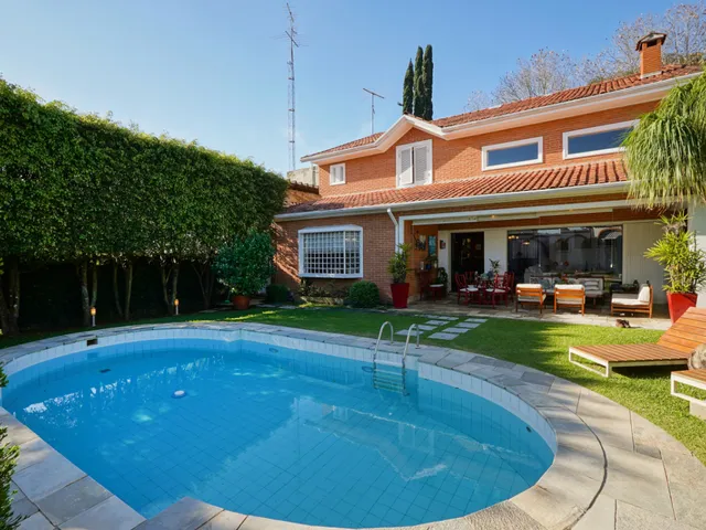 Foto do Casa - Casa para venda em Jardim Leonor com 3 quartos, sendo 3 suítes, 340m² | Lares e Andares Imóveis