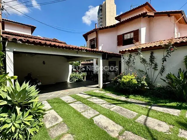 Casa 3 quartos e 3 banheiros, à venda, no bairro Parque Campolim em Sorocaba