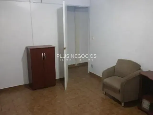Casa com 225m² 2 quartos e 1 banheiro, à venda, no bairro Jardim Europa em Sorocaba