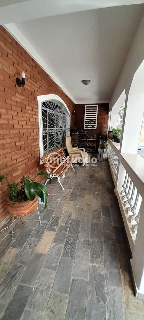 Casa, 3 quartos, 281 m² - Foto 2