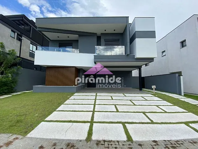 Casa com 489m² 4 quartos e 2 banheiros, à venda, no bairro Urbanova em São José dos Campos