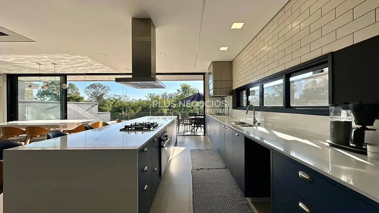 Casa, 4 quartos, 324 m² - Foto 40
