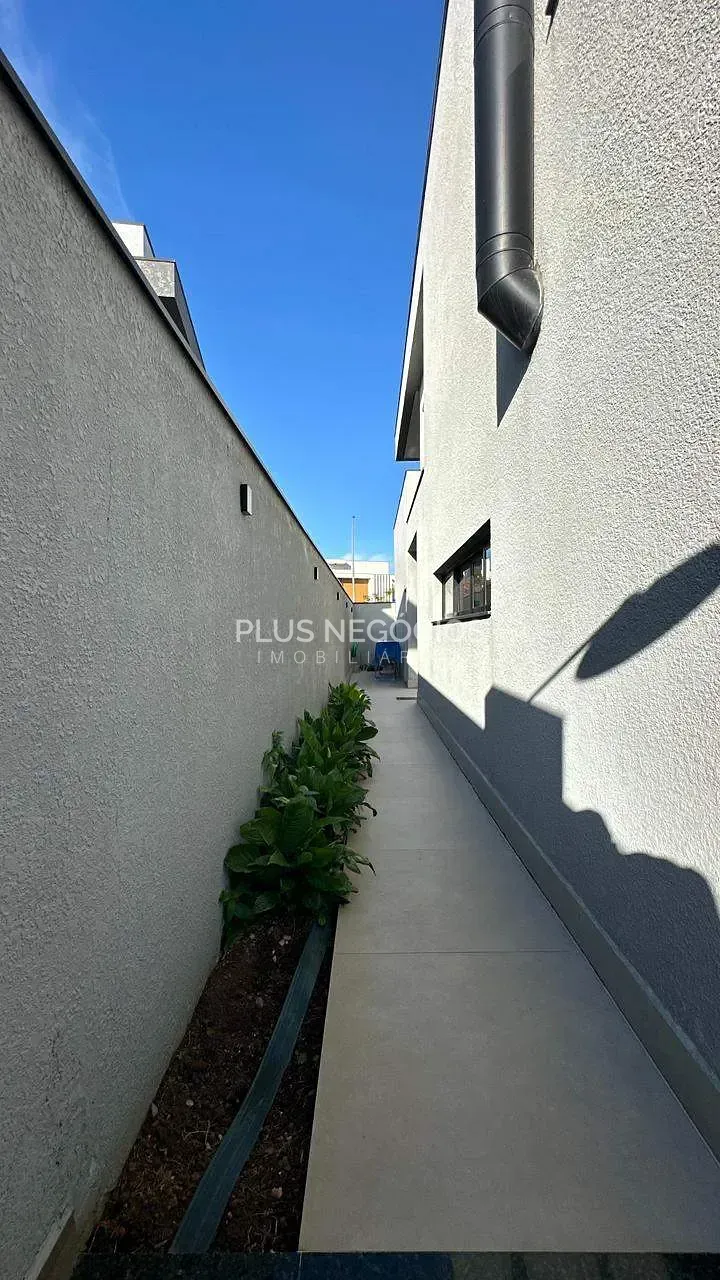 Casa, 4 quartos, 324 m² - Foto 30