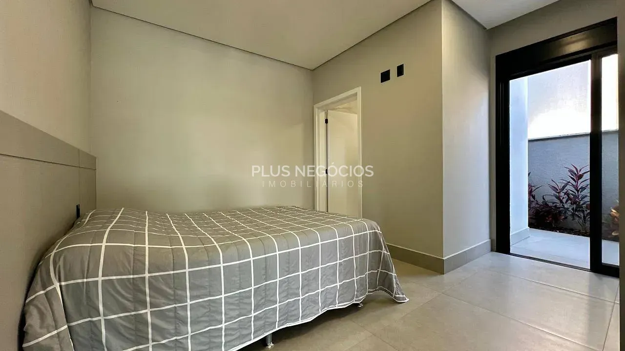 Casa, 4 quartos, 324 m² - Foto 29