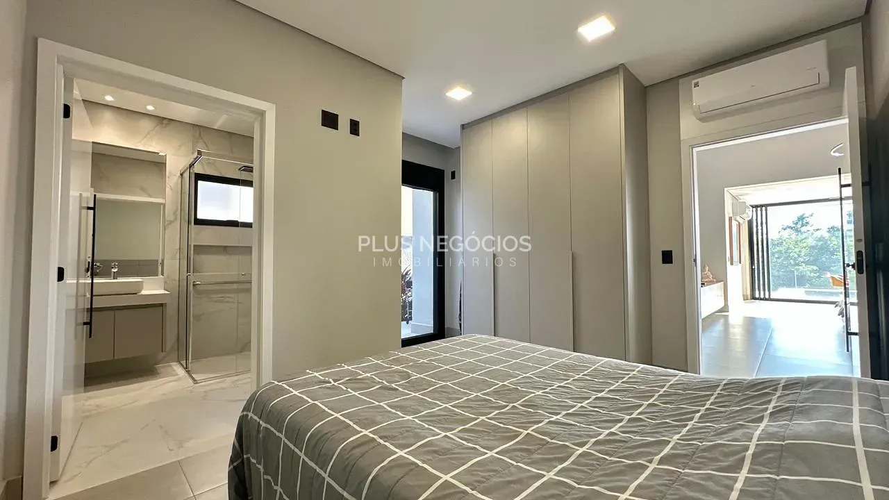Casa, 4 quartos, 324 m² - Foto 28