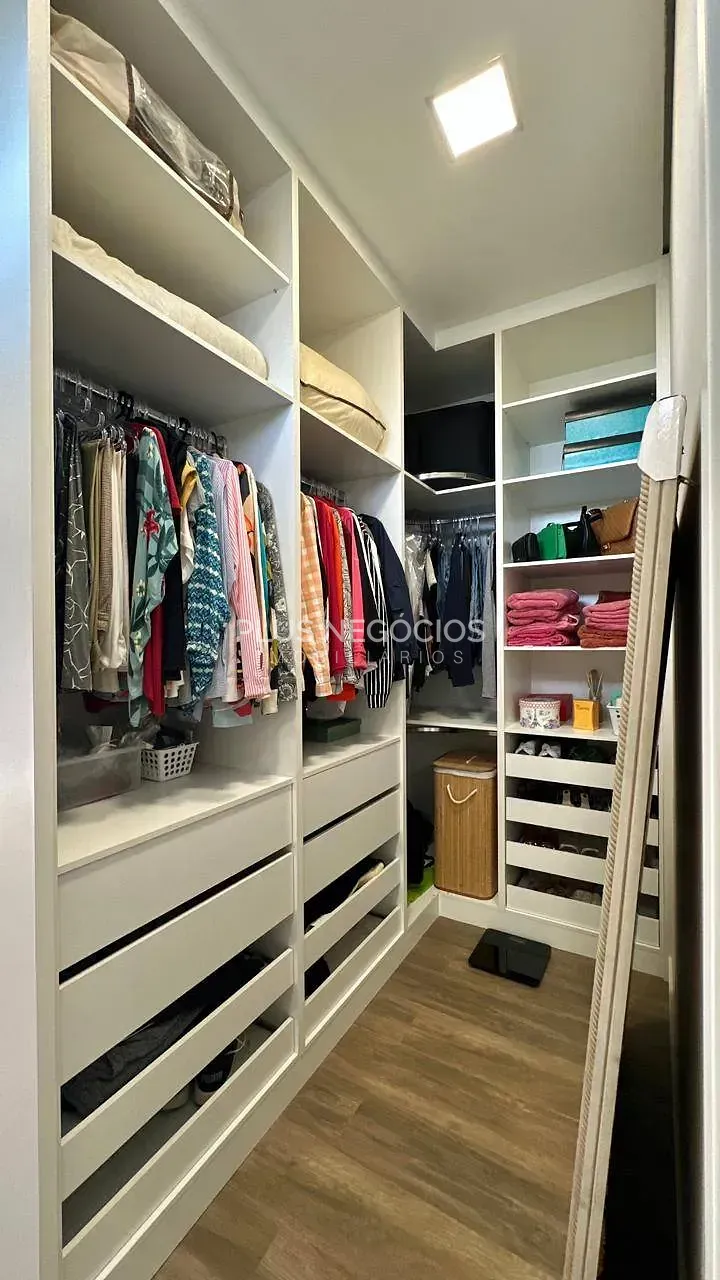 Casa, 4 quartos, 324 m² - Foto 17