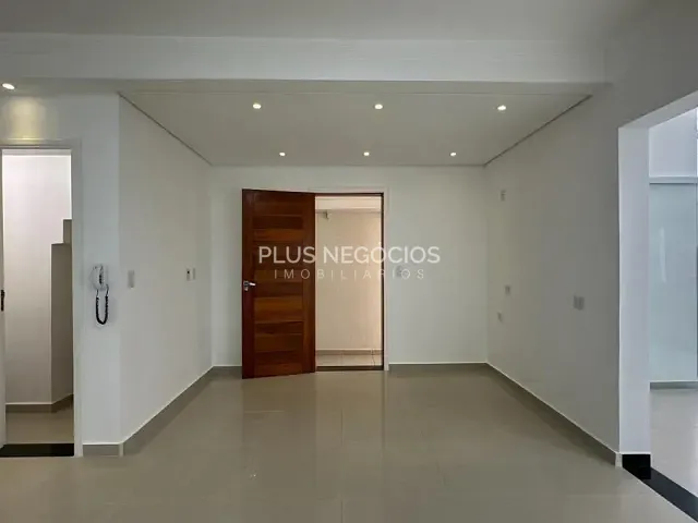 Casa 3 quartos e 3 banheiros, à venda, no bairro Jardim São Carlos em Sorocaba