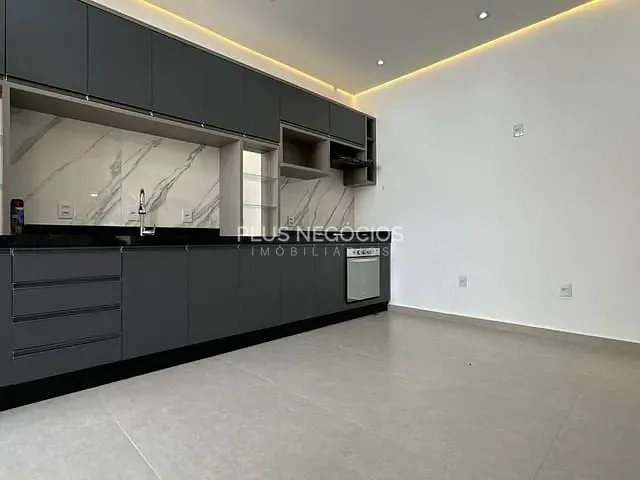 Casa 3 quartos e 3 banheiros, à venda, no bairro Jardim São Carlos em Sorocaba