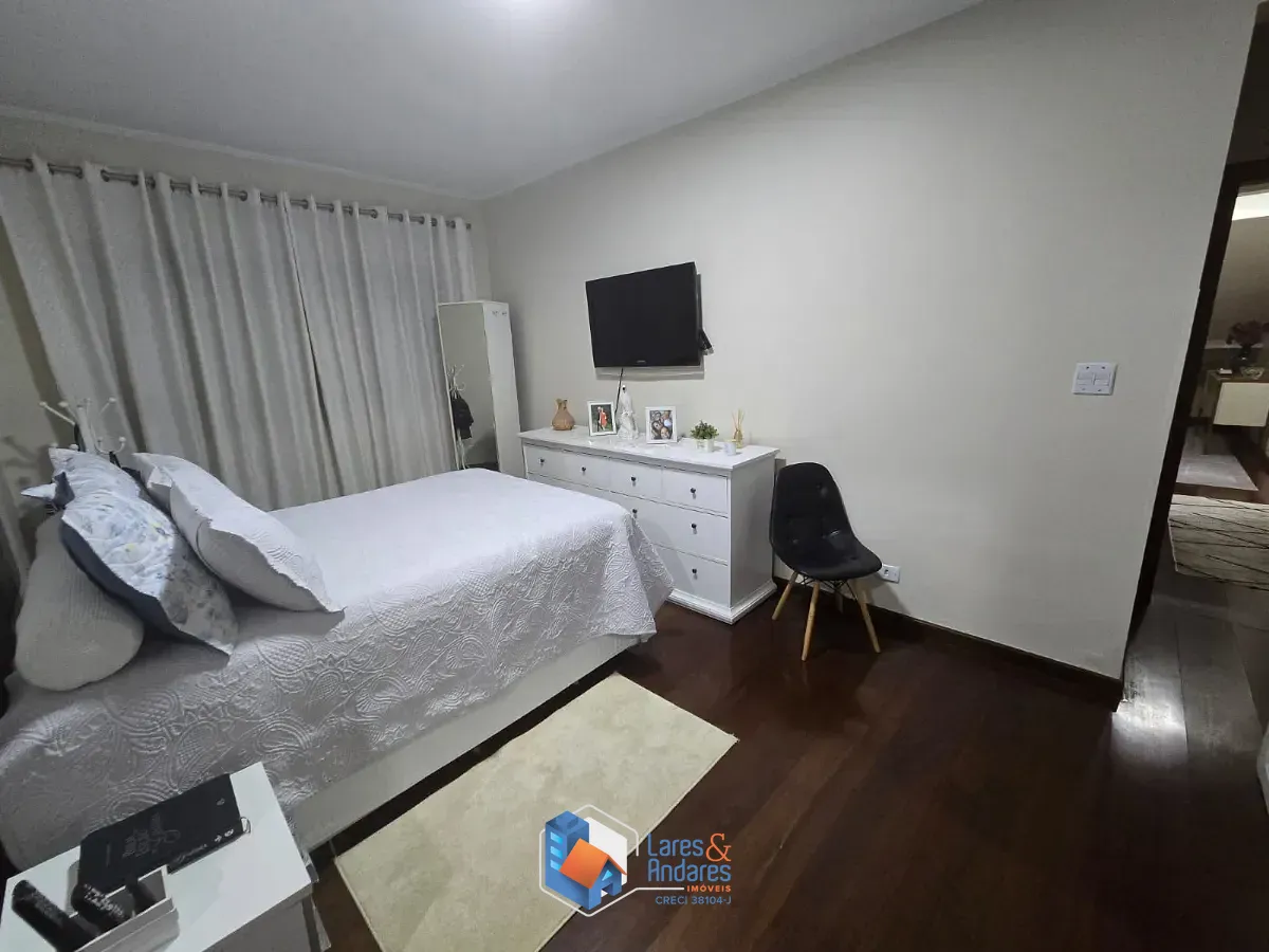 Casa, 3 quartos, 218 m² - Foto 15