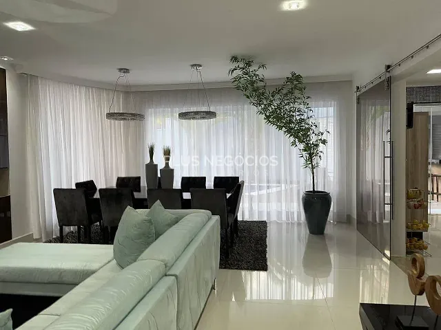 Casa com 366m² 3 quartos e 4 banheiros, à venda, no bairro Parque Residencial Villa dos Inglezes em Sorocaba