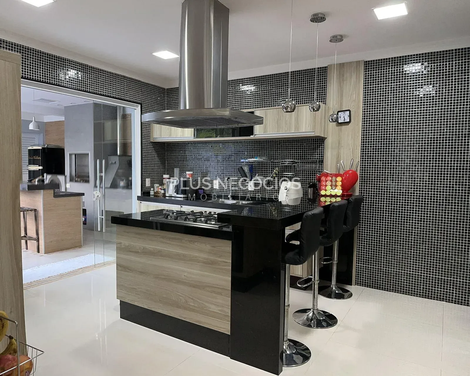 Casa, 3 quartos, 324 m² - Foto 17