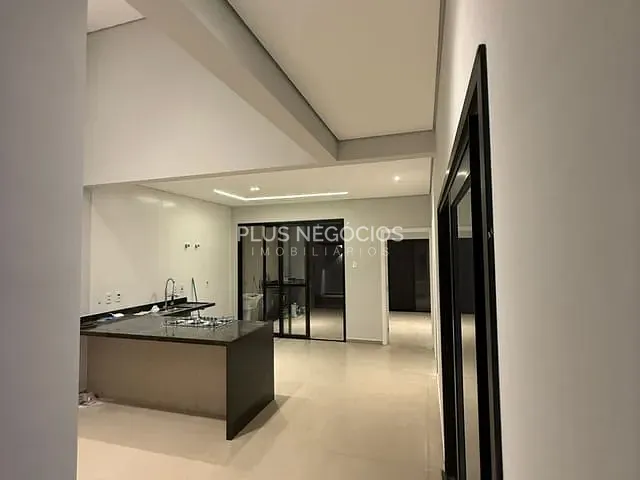 Casa com 155m² 3 quartos e 2 banheiros, à venda, no bairro Horto Florestal em Sorocaba